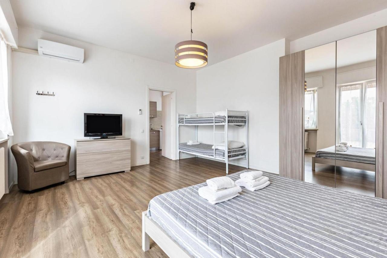 La Terrazza Apartman Peschiera del Garda Kültér fotó